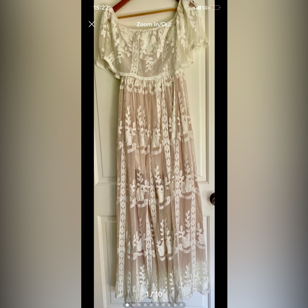 Aakaa Beige Maxi Skirt with White Floral Embroidery NEW